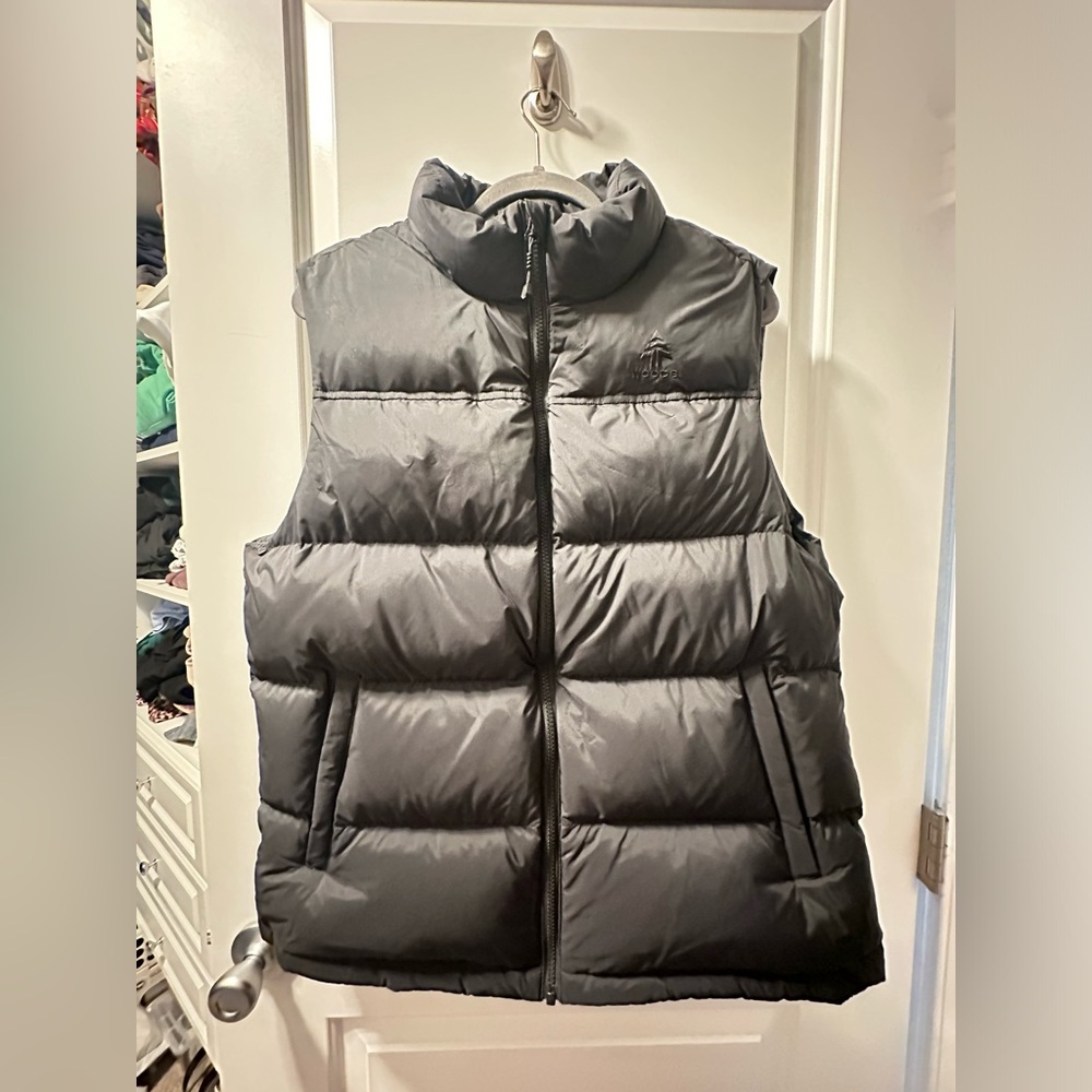 Brand new with out tags Woods vest size xl. Perfect condition.